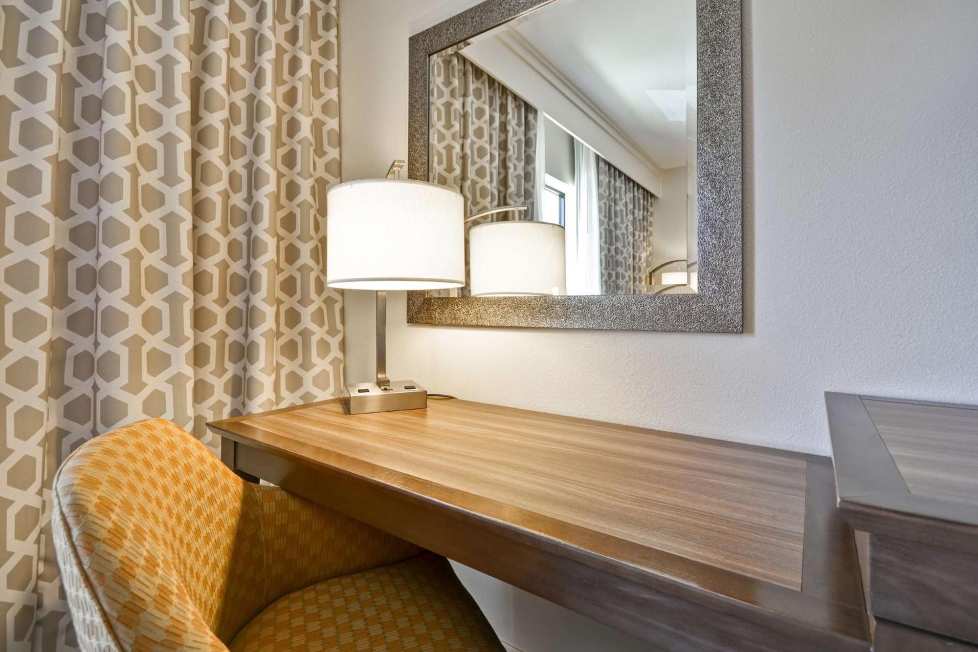 Hampton Inn & Suites Dallas/Plano-East Dış mekan fotoğraf